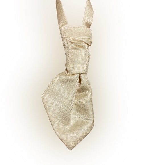 Kids Dream Gold Square Pattern Vest Tie Set Boys and Youth - Picture 2 of 3